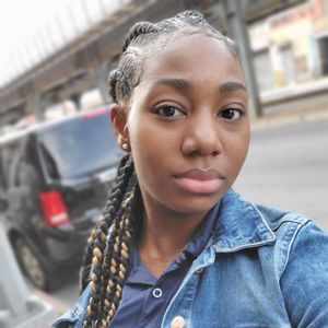 Meet your Posher, Pearl